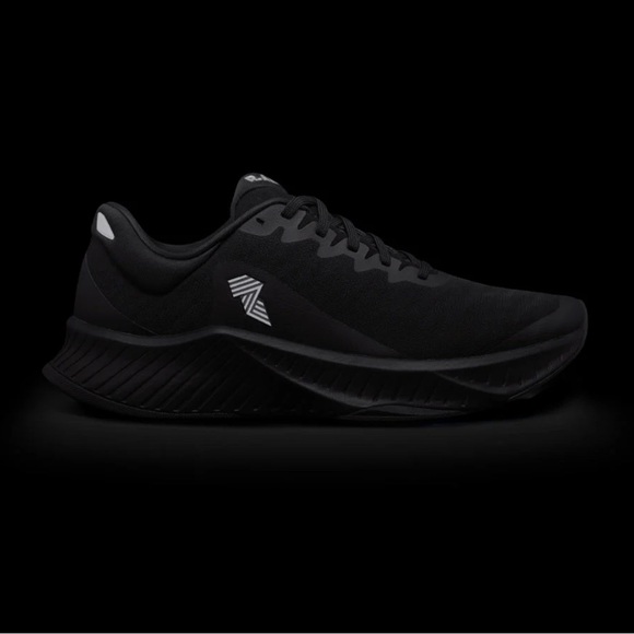 R.A.D R-1 TRIPLE BLACK - Picture 4 of 9